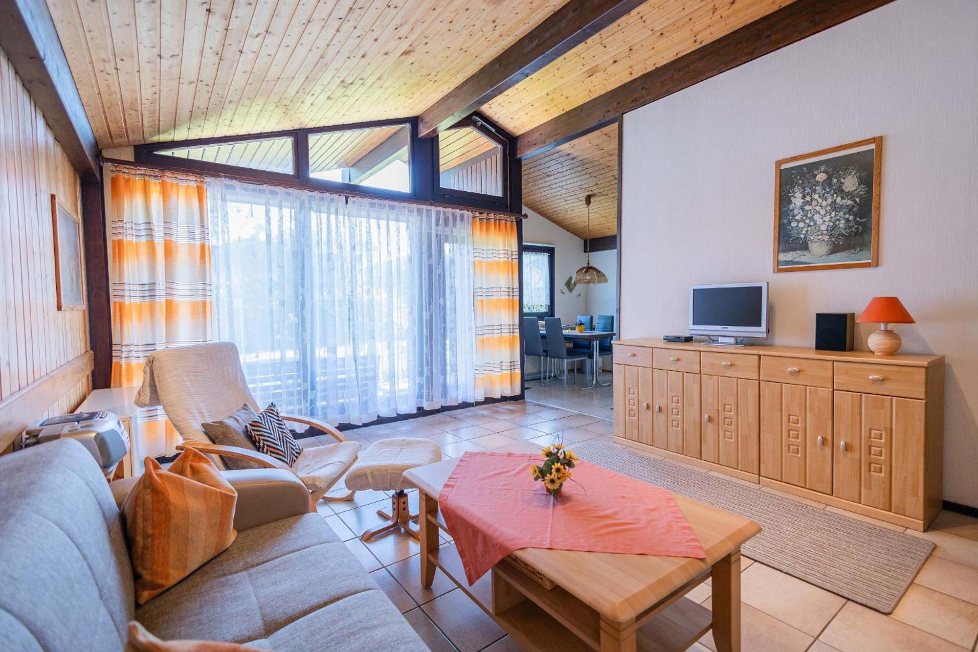 Ferienwohnpark Immenstaad Am Bodensee Satteldachhaus Typ 9 Sd 57 외부 사진
